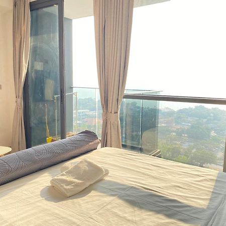 The Andromeda Condominium Seaview Паттая Екстер'єр фото